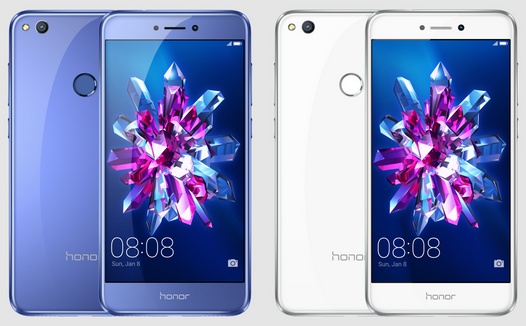 Huawei Honor 8 Lite начинает поступать в продажу. Цена и технические характеристики смартфона официально