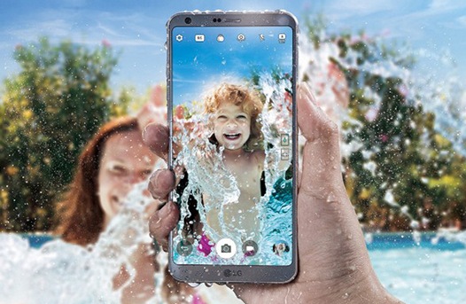 LG G6 официально представлен. 5.7-дюймовый фаблет с водонепроницаемым корпусом и размерами как у 5.2-дюймового телефона