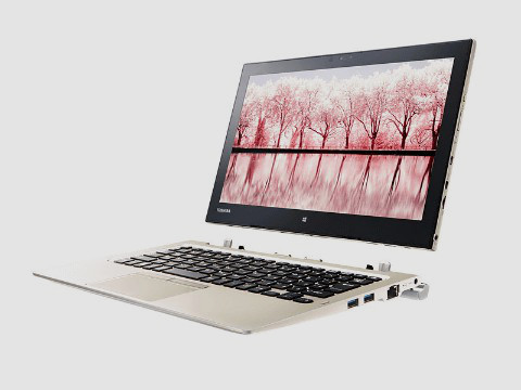 Toshiba Dynabook R82. Тонкий и легкий 12,5-дюймовый Windows трансформер экстра-класса