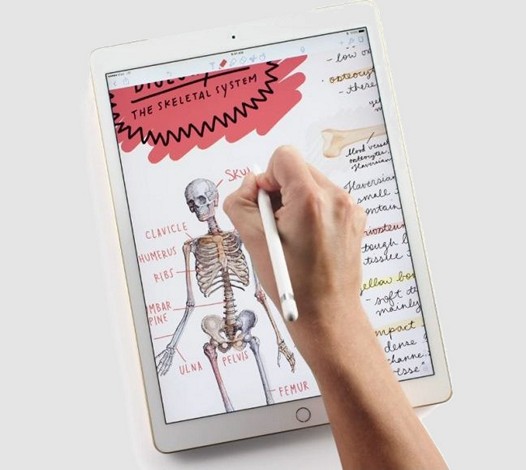 Apple рекламирует планшеты iPad Pro, как устройства для студентов в своем новом видео