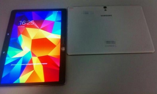 Samsung Galaxy Tab S. Новые фото планшета, оснащенного AMOLED экраном