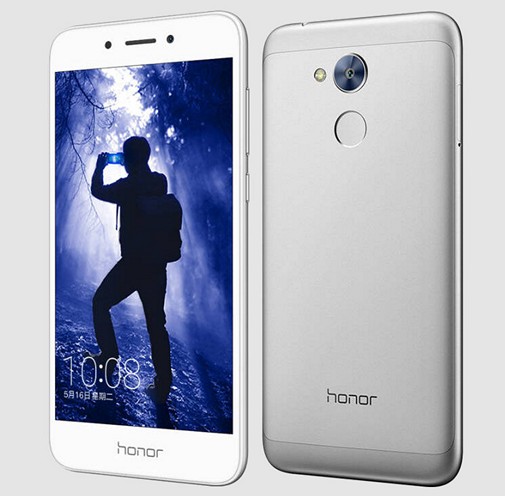 Huawei Honor 6A официально представлен. Компактный смартфон за $115