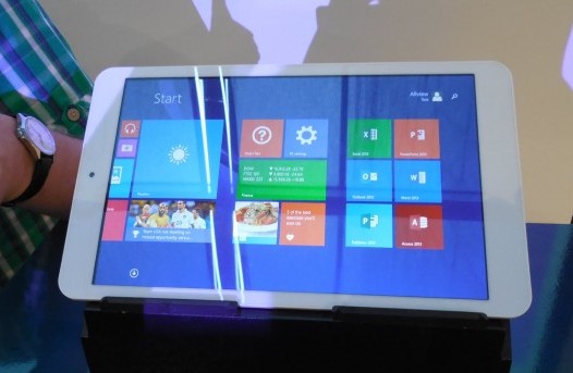 Allview Impera i8. Один из первых планшетов с Windows 8.1 with Bing по цене 200 Евро