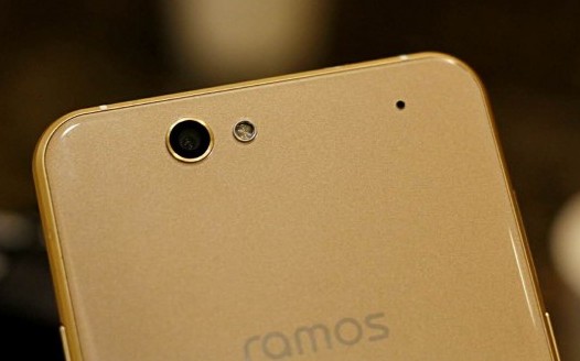 Ramos Mos1. Первый смартфон от известного китайского производителя планшетов