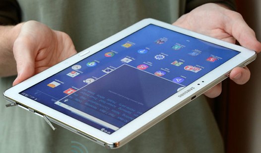 Экран планшета Samsung Galaxy Note 10.1 потребляет на 30% меньше энергии