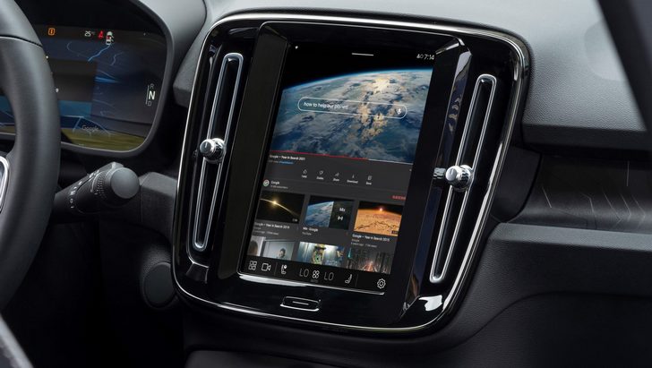 Android Automotive получила приложение YouTube и больше возможностей контроля над автомобилем