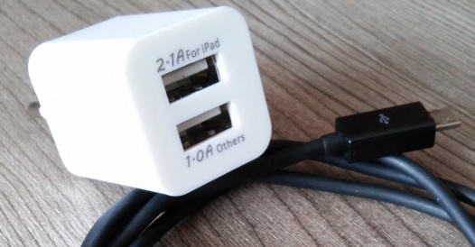 Оценить мощность зарядного устройства вашего планшета или смартфона, а также – качество USB кабеля, используемого для зарядки их аккумуляторов можно с помощью приложения Ampere