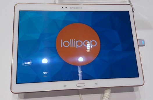 На выставке MWC 2015 Samsung  демонстрирует планшеты Galaxy Tab S с Android 5.0.2 Lollipop на борту