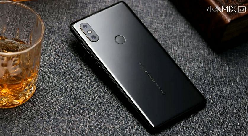 Xiaomi Mi MIX 2S официально представлен. Флагман с экраном почти на всю переднюю панель и великолепной сдвоенной камерой по цене от $527