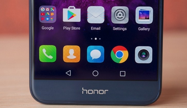 Honor 10i. Фото и технические характеристики смартфона просочились в Сеть