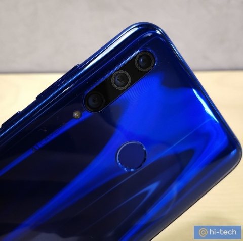 Honor 10i. Фото и технические характеристики смартфона просочились в Сеть