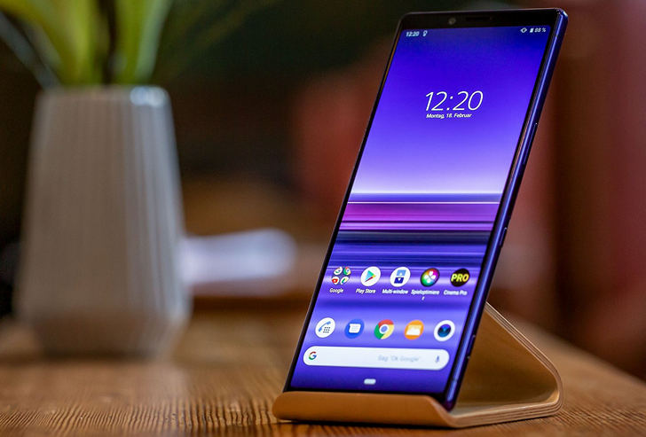 Sony Xperia 4 оснащенный дисплеем 21:9 идет на смену Xperia Compact