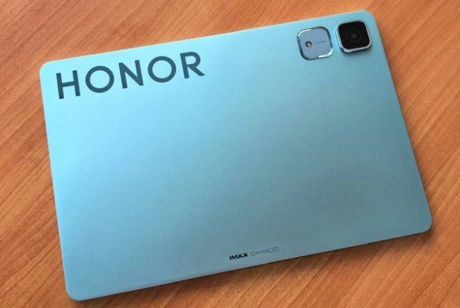Honor Pad GT: новый планшет с IMAX Enhanced и необычным дизайном Honor Pad GT: новый планшет с IMAX Enhanced и необычным дизайном