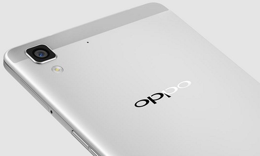 Oppo R7 и Oppo R7 Plus получат функцию быстрой подзарядки: 5 минут заряда хватит на 2 часа разговоров