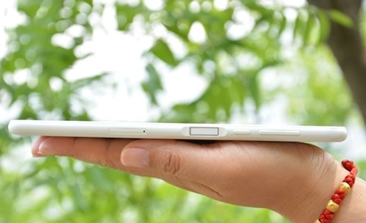 Huawei MediaPad M2 7.0. Семидюймовый Android планшет со сканером отпечатков пальцев