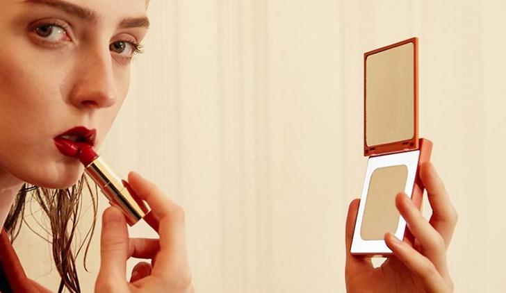 Xiaomi VH Makeup Mirror Mini. Зеркало для макияжа со светодидной подсветкой, которое можно использовать в качестве повербанка