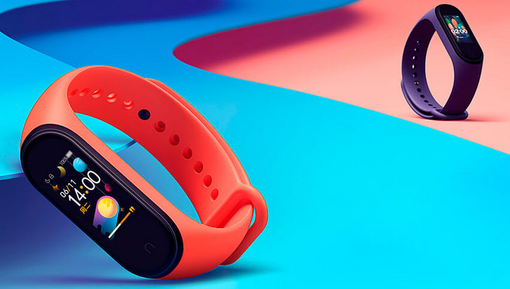 Xiaomi Mi Band 5. Живые фото фитнес браслета появились в сети