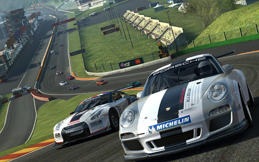 Игры для планшетов. Real Racing 3 