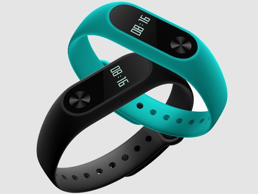 Xiaomi Mi Band 2 официально. Достаточно неплохой фитнес-браслет за небольшие деньги