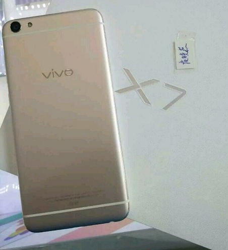 VIVO X7. Технические характеристики и фото смартфона