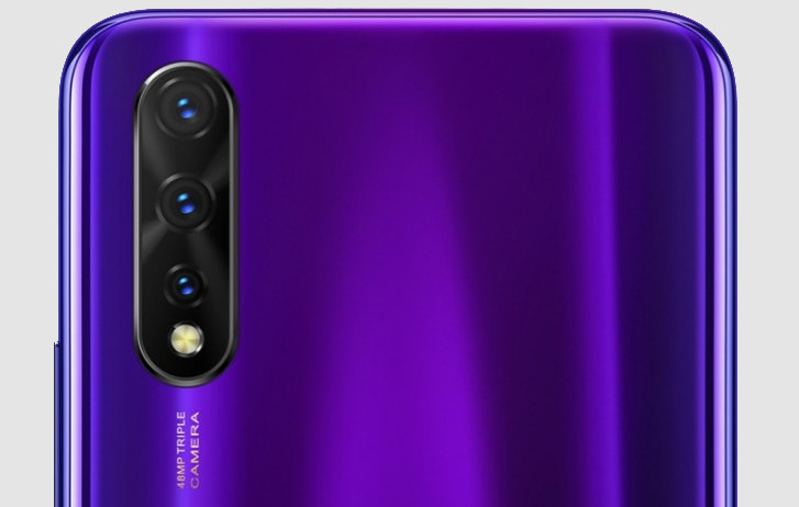 Vivo Z5. Смартфон среднего уровня с процессором Snapdragon 712 и 48-Мп основной камерой за $230 и выше