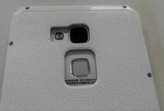 Новый флагманский фаблет Huawei, Ascend Mate 7 будет иметь сканер отпечатков пальцев?