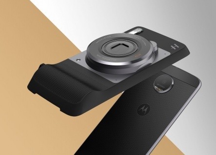 Lenovo Moto Z Play официально: 5,5-дюймовый экран Full HD разрешения и поддержка модулей Moto Mods