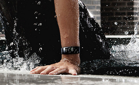 Samsung Gear Fit 2 Pro. Фитнес-браслет в котором можно нырять и плавать