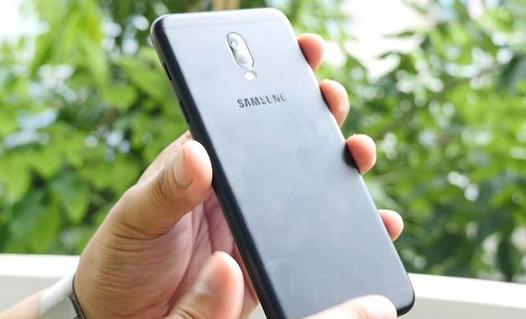 Samsung Galaxy J7+ со сдвоенной основной камерой на подходе (Видео)