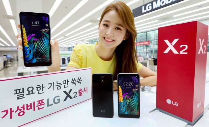 LG X2 (2019) или K30 (2019). Недорогой 5.45-дюймовый смартфон на базе процессора Qualcomm Snapdragon 425 и защитой по военному стандарту официально представлен