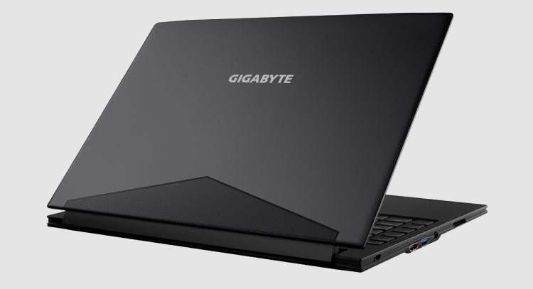 Gigabyte Aero 15 X. Игровой ноутбук в тонком корпусе и с виеоадаптером NVIDIA GTX 1070 на борту
