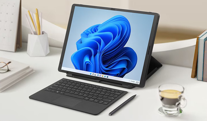 LG Gram Fold. Конвертируемый в ноутбук планшет с гибким 17.3-дюймовым OLED дисплеем на базе процессора Intel Raptor Lake и поддержкой Thunderbolt 4
