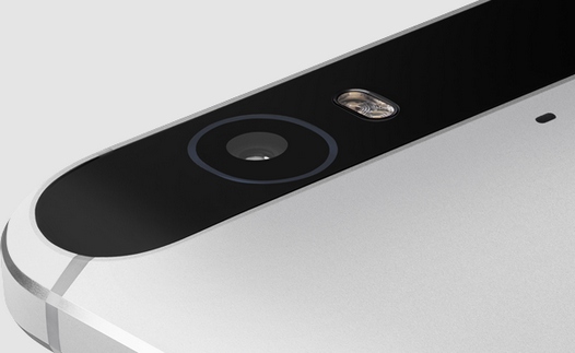 Nexus 5X и Nexus 6P. Быстрый доступ к камере на этих смартфонах возможен с помощью двойного нажатия на кнопку питания или двойным взмахом руки