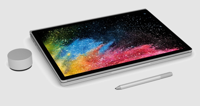 Microsoft Surface Book 2. Новый конвертируемый в ноутбук Windows планшет Microsoft появится в продаже в ноябре. Цена: от $1500 и выше