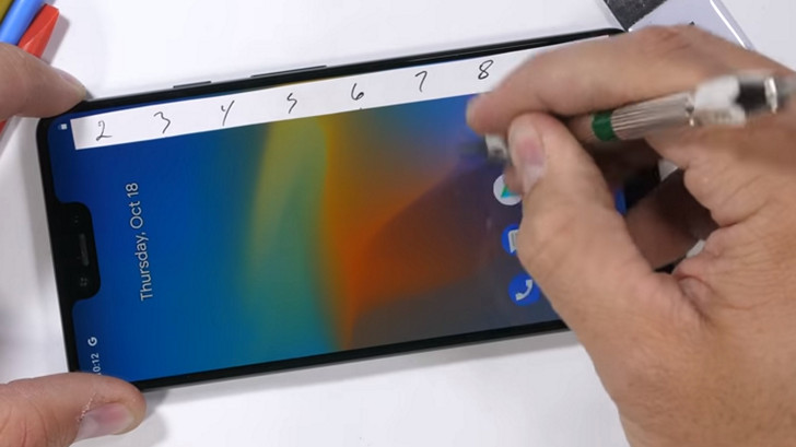 Pixel 3 XL в тестах на устойчивость к царапинам и жесткость конструкции (Видео)