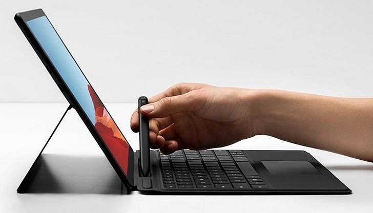 Microsoft Surface Pro X. 13-дюймовый Windows планшет с ARM-процессором от Qualcomm, имеющим расширенные возможности в области ИИ