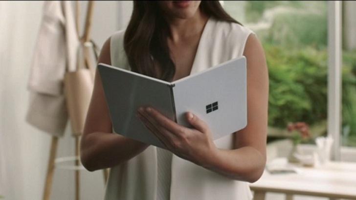 Microsoft Surface Neo. Складывающийся пополам планшет с двумя экранами