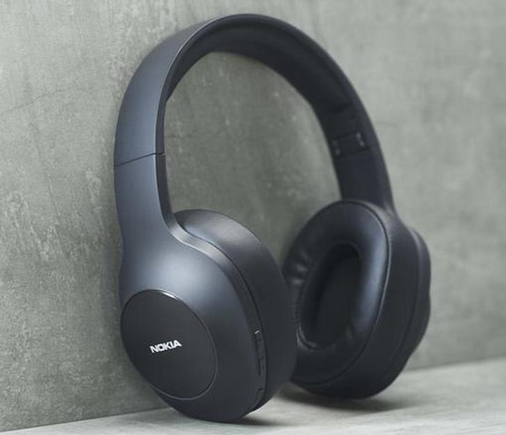 Nokia Essential Wireless Headphones. Полноразмерные беспроводные наушники со временем автономной работы до 40 часов