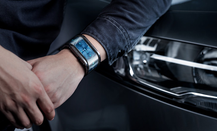 Nubia WATCH. Умные часы с футуристическим дизайном и огромным 4-дюймовым гибким дисплеем за 219 долларов США