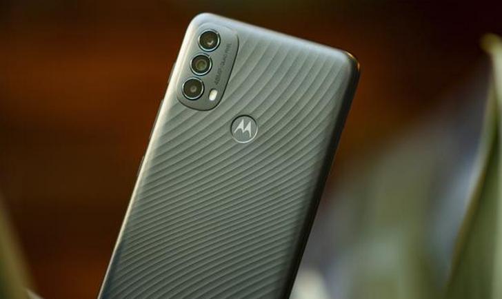 Moto E40 получил процессор Unisoc T700, дисплей с частотой обновления 90 Гц и аккумулятор с емкостью 5000 мА·ч