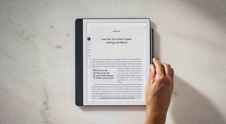 Обновленный Kindle Scribe: Новый цвет, новое перо и функции ИИ