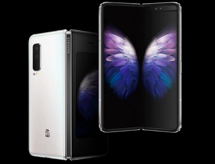 Samsung W20. Улучшенная версия Galaxy Fold с процессором Qualcomm Snapdragon 855+ и 5G модемом на борту