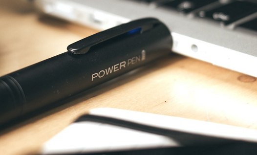 Power Pen: Стилус, шариковая ручка и дополнительный аккумулятор для вашего планшета или смартфона