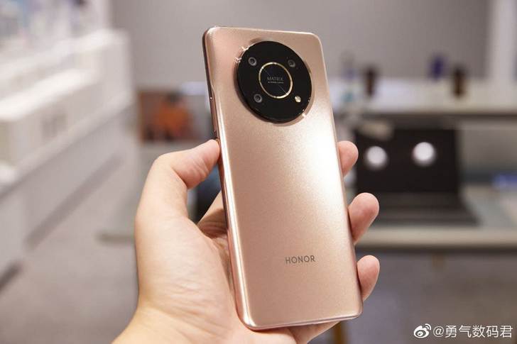 Honor X30 с процессором Qualcomm Snapdragon 695 5G, 64-Мп камерой и поддержкой быстрой зарядки мощностью 66 Вт уже доступен для заказа в Китае